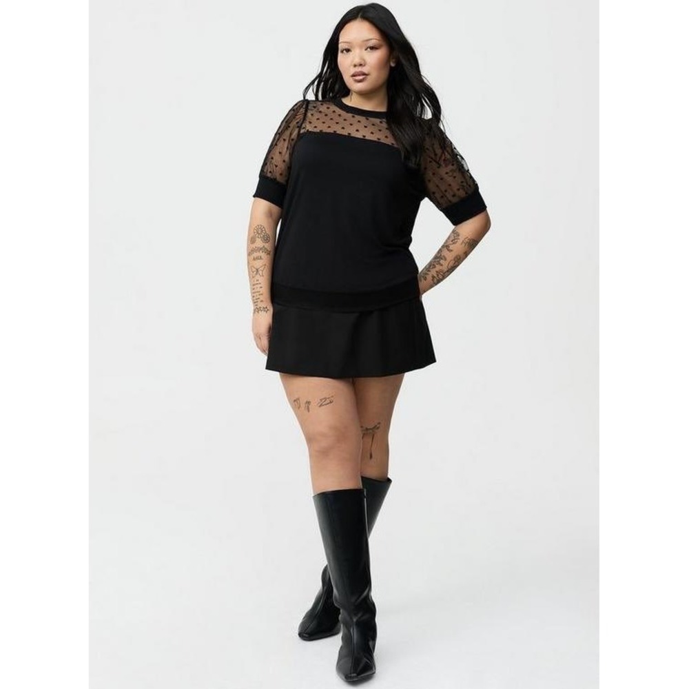 Torrid Black Flocked Heart Mesh Short Sleeve Sweatshirt Crew Neck Plus Size 1